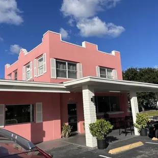 Pretty Pink building of Valhalla vegan Bakery