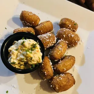 Pretzel bites