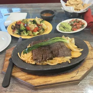 Beef fajita, side of veggies