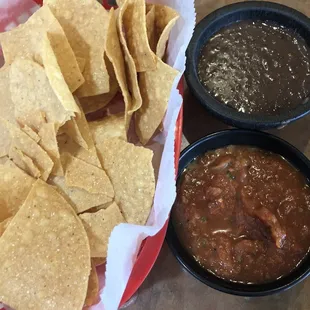 Chips n salsa and dip. Delicious.
