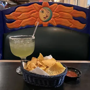 Jumbo margarita with complimentary chips and salsa-while waiting for my friends