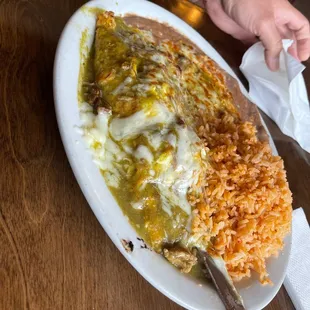 Chile Verde Omelet with beans and a side of rice