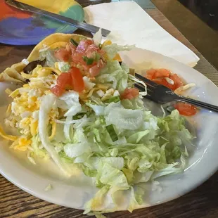 Hard Shell Shredded Beef Taco. You can&apos;t see it, but they are a good size.