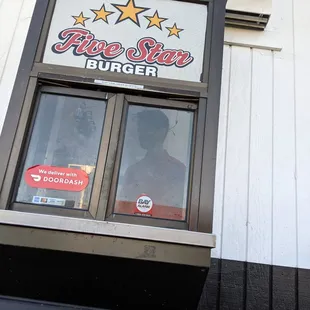 a sign for a restaurant