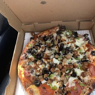 Small combination pizza