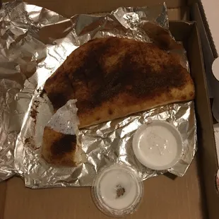 SofT &amp; sooo yummy CINNAMON     Sticky goodness!!    FROSTING IS AMAZING!!!