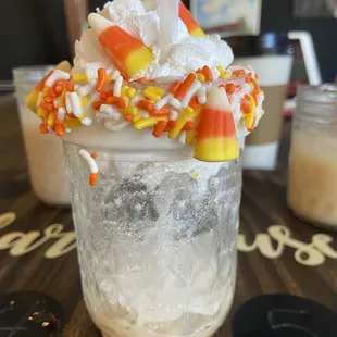 The insanely thick whip that remains flawless even after the drink was gone!!