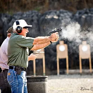 Dan-thanx for being a great student! this picture was taken by another student/friend, Dana. fabulous!