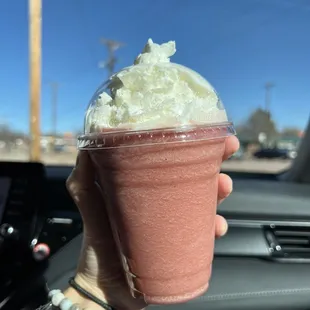 Strawberry banana smoothie