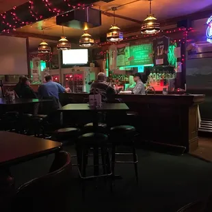 Valley Inn bar!