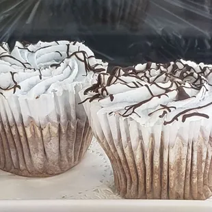 Mint Chocolate mini cheese cakes.