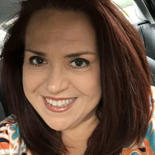Leisha C.