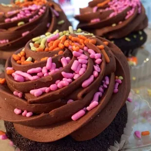 cupcakes, dessert, food