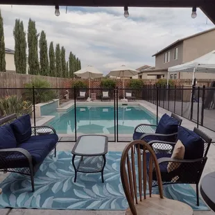 Here's the same project with the opening closed off.