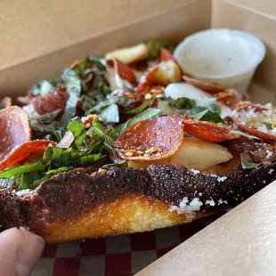 Love the burnt in cheese on the crust