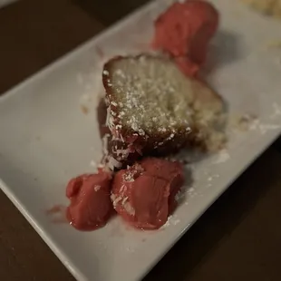 Dessert Special - Raspberry &amp; Coconut Bundt Cake