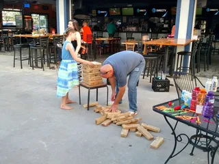 Diggs Bar & Grill