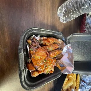 Valley Sauce Wings