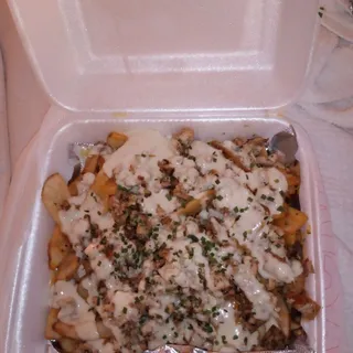 Chicken Alfredo Fries