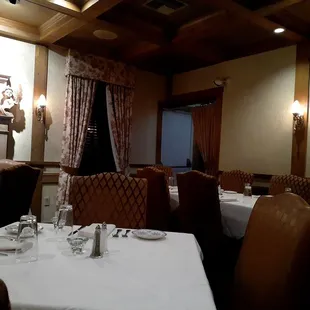 Comfy dining.