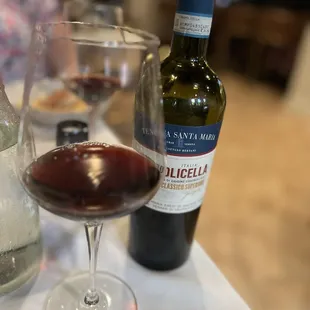 oysters and mussels, drink