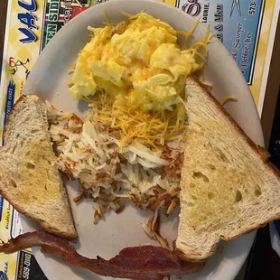 Kids Egg (scrambled), hashbrown, toast (sourdough), with bacon meal