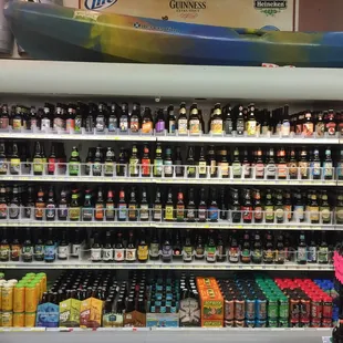 Beers, beers, all types of beers: black, white, Chinese, Puerto Rican beers