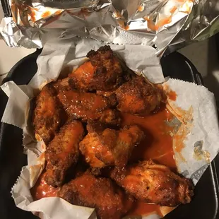 10 wings