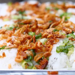 Banh Hoi with green onion oil + fried shallots $5