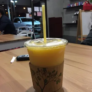 Mango smoothie
