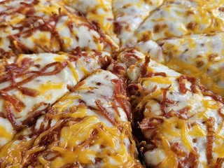 Frozen Dee-Lite Cafe Authentic Pizza