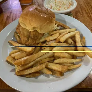 yummy fish sandwich