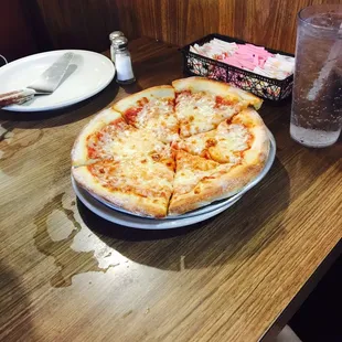 food, pizza