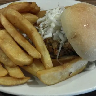 Barbecue Sandwich with Fries 
Only on Thursday Lunch.