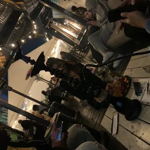 Good hookah good music