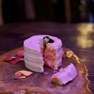 Rosé Cake for Two