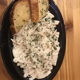 pasta dish, pasta, food