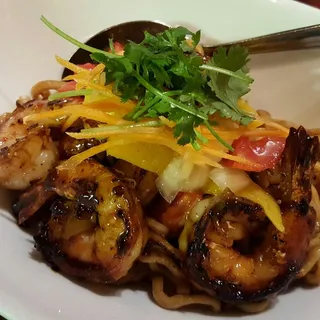 Garlic Butter Egg Noodles