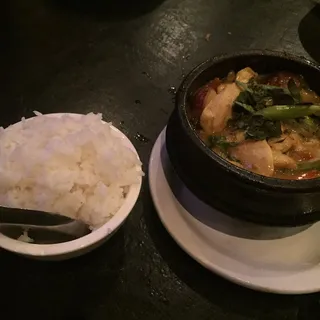 Spicy Vietnamese Chicken Coconut Curry