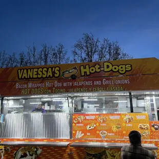 a food truck at night