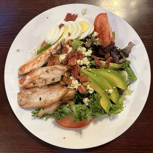 Vanessie Restuarant Cobb Salad