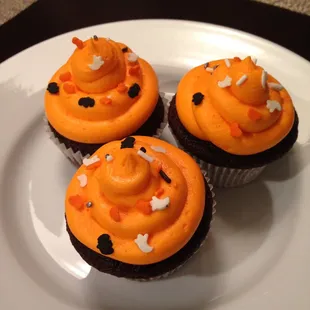 Bright orange food color from Vanilla Bean.