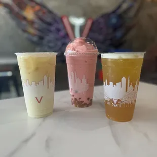 Mango Milk Tea, Strawberry/Banana Slushie and an unknown cold tea!