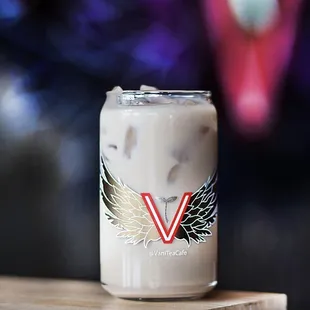 a can of vanitea coffee