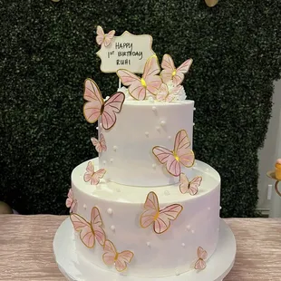 Custom chocolate and strawberry cake for a birthday. Everyone loved the cake.