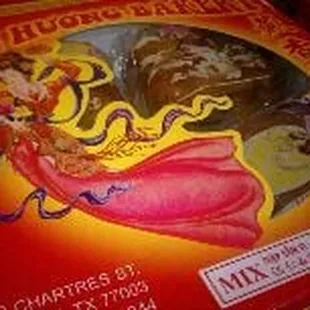 a picture of the box