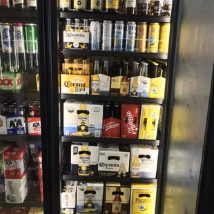 Van's Liquor Market