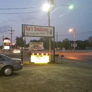 Front sign, easy to miss