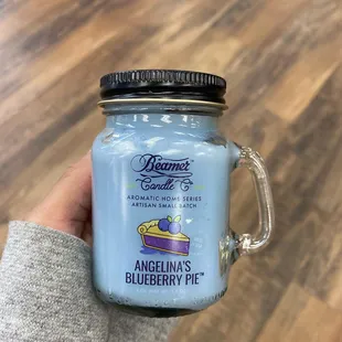 Odor eliminating candle