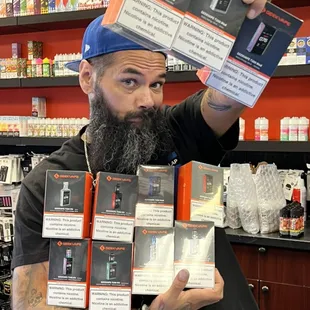 The NEW GEEKVAPE T200!!